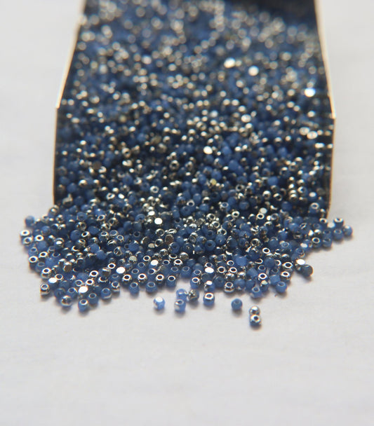 11/0 Patina Sapphire Opal Silver
